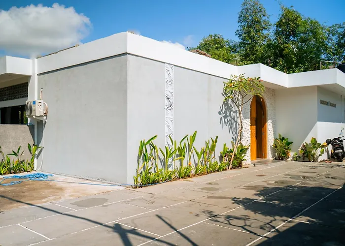 Ubet Villa